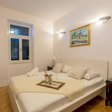Oasis - By The Sea, Heated Pool And Jacuzzi Zaton (Dubrovnik-Neretva)